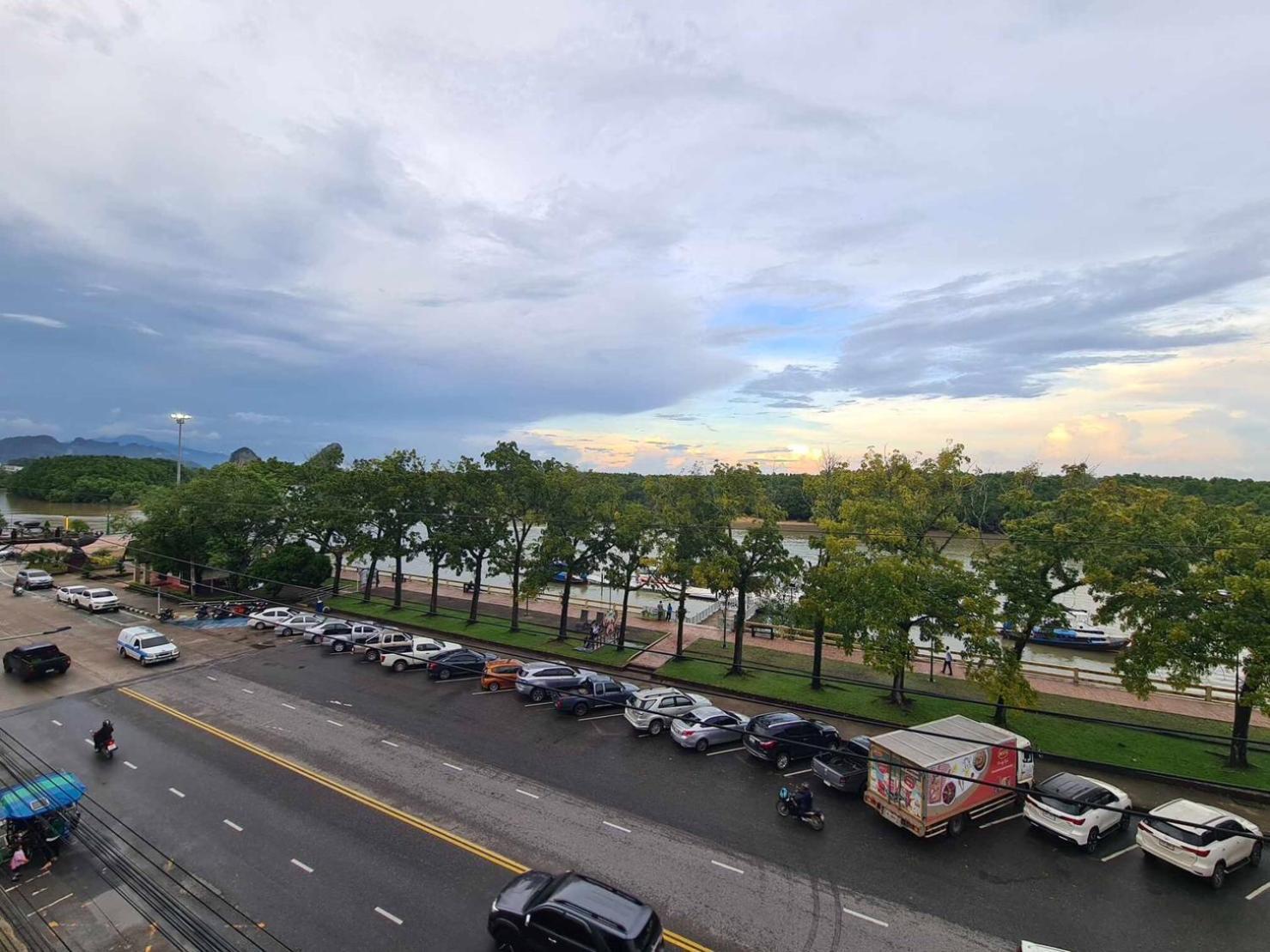 Apo Hotel Krabi town Εξωτερικό φωτογραφία